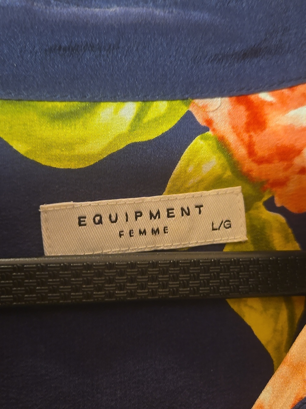 Beautiful Equipment 100% Silk Floral Blouse - Picture 2 of 4